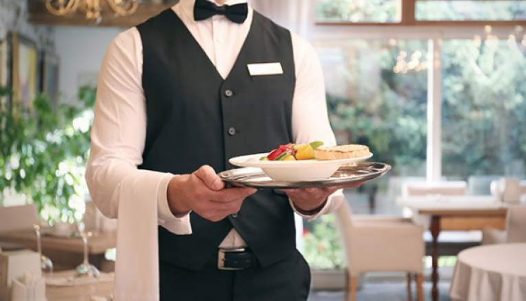 Rritet numri i te punesuarve nen 18 vjeç, dominon sektori i sherbimeve